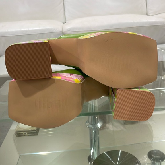 NWT Lime green patent floral platform 5” chunky heel mules no brand all new 7.5 - Picture 6 of 12